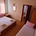 Къща за гости Sineva 3*
